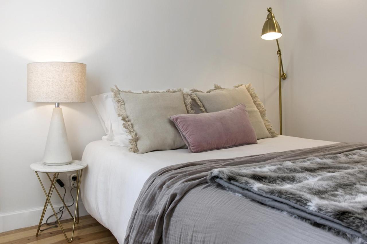 Romantic Nest For A Getaway At Downtown With Design Lizbona Zewnętrze zdjęcie